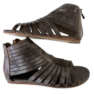 Roan by Bed Stu Pearl Gladiator Sandal Sz 8.5 Brown Leather Women’s Strappy NWOB